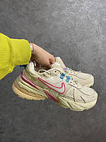 Модные кроссовки Nike V2K Runtekk White/Pink|Кроссовки на весну/осень