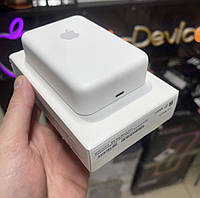 Внешний магнитный аккумулятор Apple MagSafe PowerBank 10 000 мАч для iPhone (беспроводной павербанк)