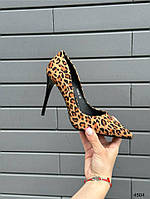 Жіночі туфлі човники на високій шпильці леопардовий принт екозамша із гострим носиком 36