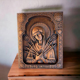 Ікона Чудотворна "Семистріальна" Божої Матері, різьблена з дерева