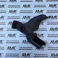 Накладка (захист) кузова права Opel Astra J 09-15р. 13293446