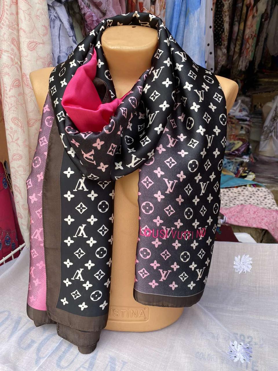 Жіночий шарф Louis Vuitton з шовку розмір 100-185 см ціна гуртом