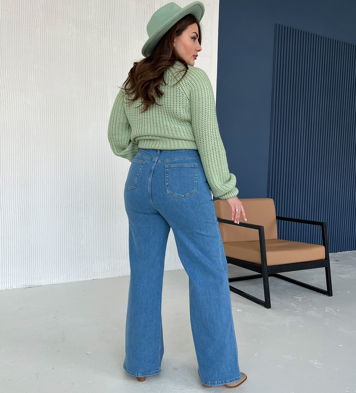 Жіночі широкі класичні джинси (Блакитні зріст до 164 см) 48/50