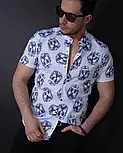 Біла літня рубашка на кнопках з модним принтом S M L XL XXL 01-164-821, фото 6