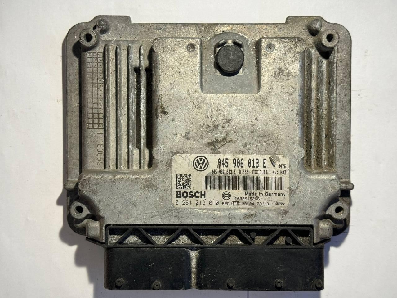 Електронний блок керування Volkswagen diesel 045906013E Bosch 045 906 013 E / 0 281 013 010 / 0281013010