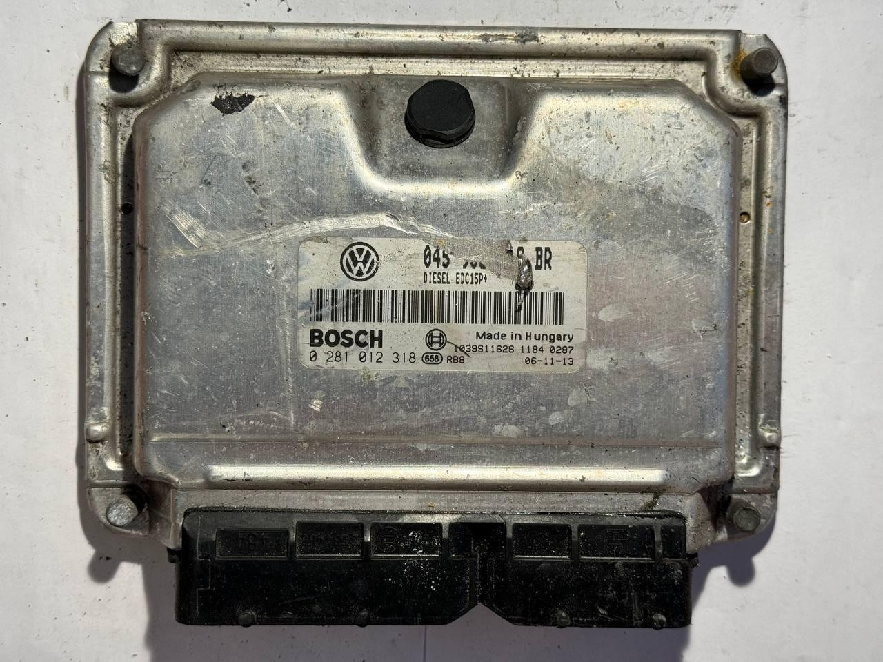 Електронний блок керування Volkswagen diesel 0281012318 Bosch 0 281 012 318
