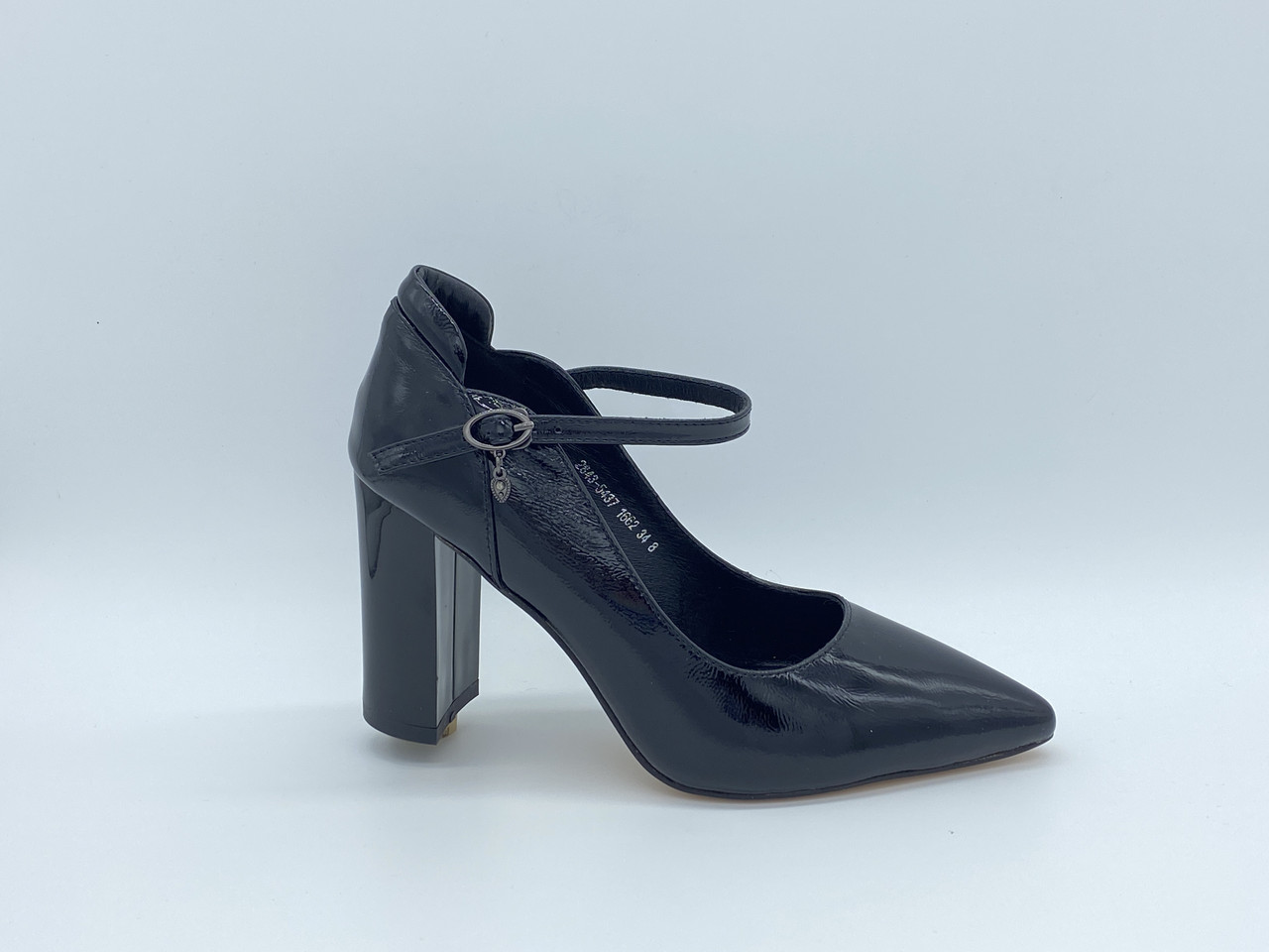 Шкіряні туфлі на підборах. Erisses. Маленькі (33, 34, 35) розміри., фото 1