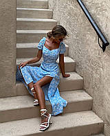 Очень комфортное легкое принтованое платье голубой