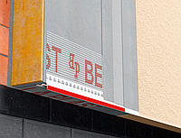Уголок с сеткой Bella Plast BP14 PLUS N и видимым прямым вертикальным капельником для цоколя и фасада длина 2.5 метра