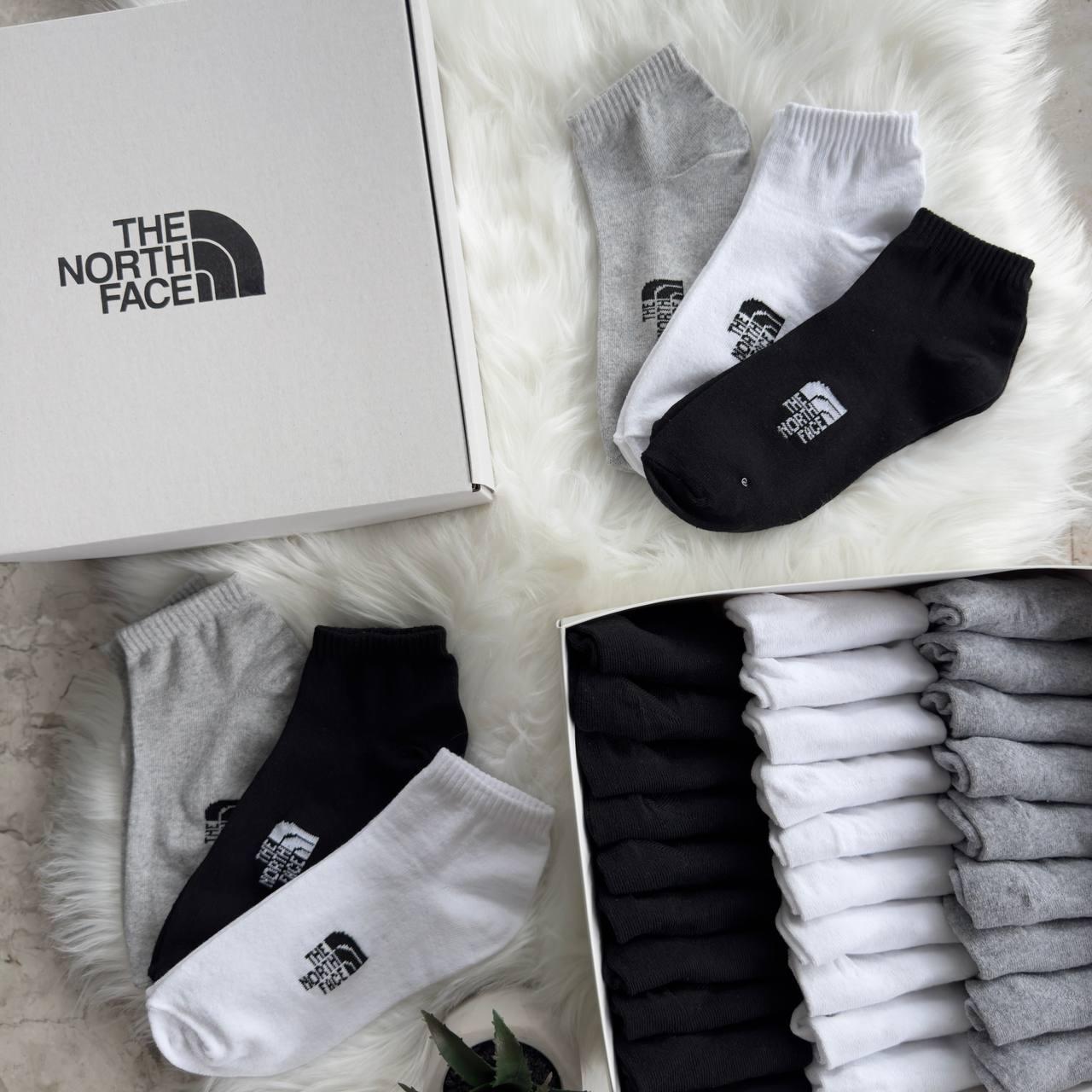 Чоловічі короткі шкарпетки The North Face 30 пар чорні Зе норт фейс подарунковий набір шкарпеток