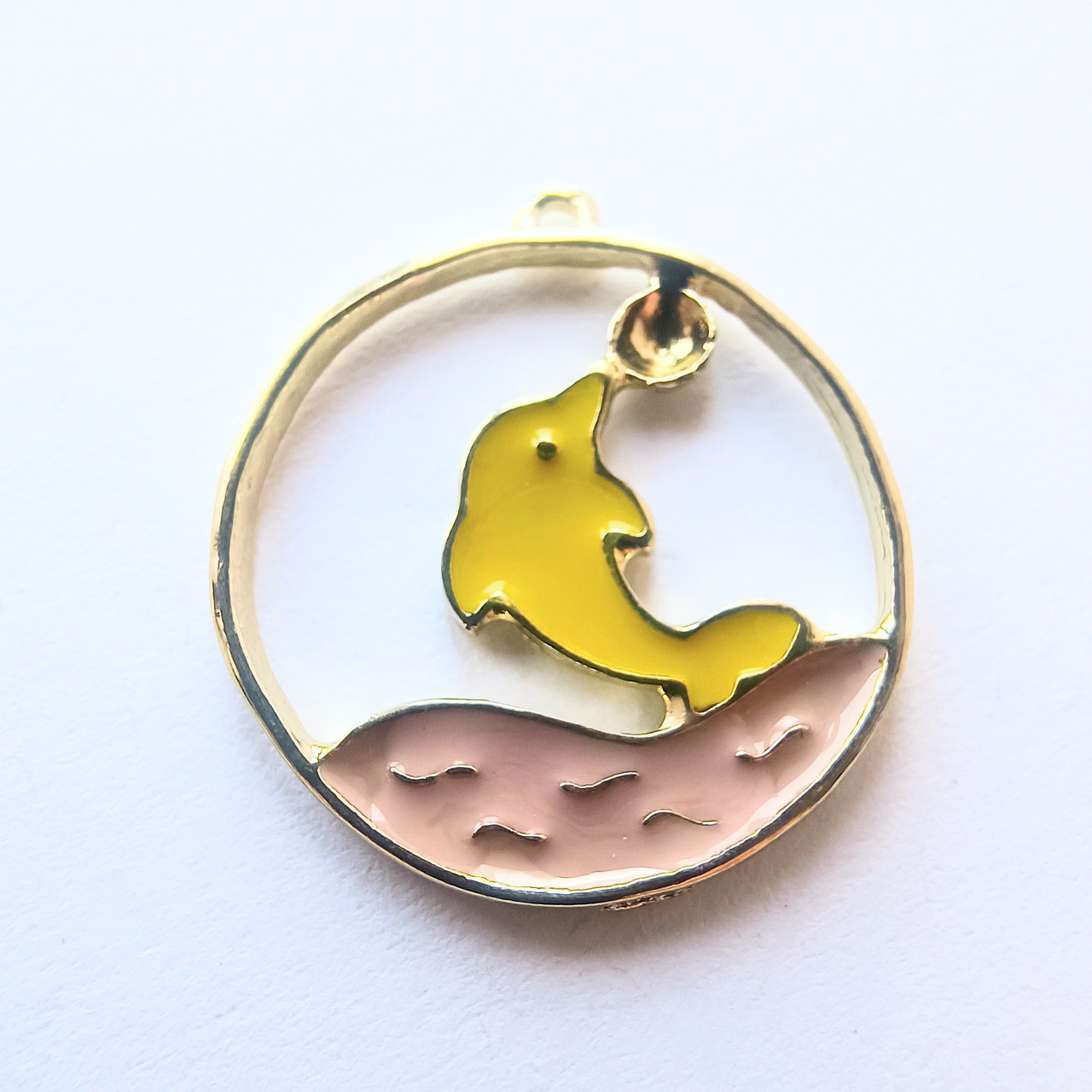 Підвіска Finding Кулон шарм круглий дельфін море океан Золотистий жовта рожева емаль 21 мм x 24 мм