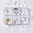 Набір 3D фігурок (білі квіти різних розмірів, бульйонки, стрази) 407 для об'ємного дизайну нігтів, фото 2