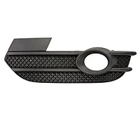 Молдинг решітки бампера Audi Q3 11-15 ліва, (8U0807379B), (181218915)