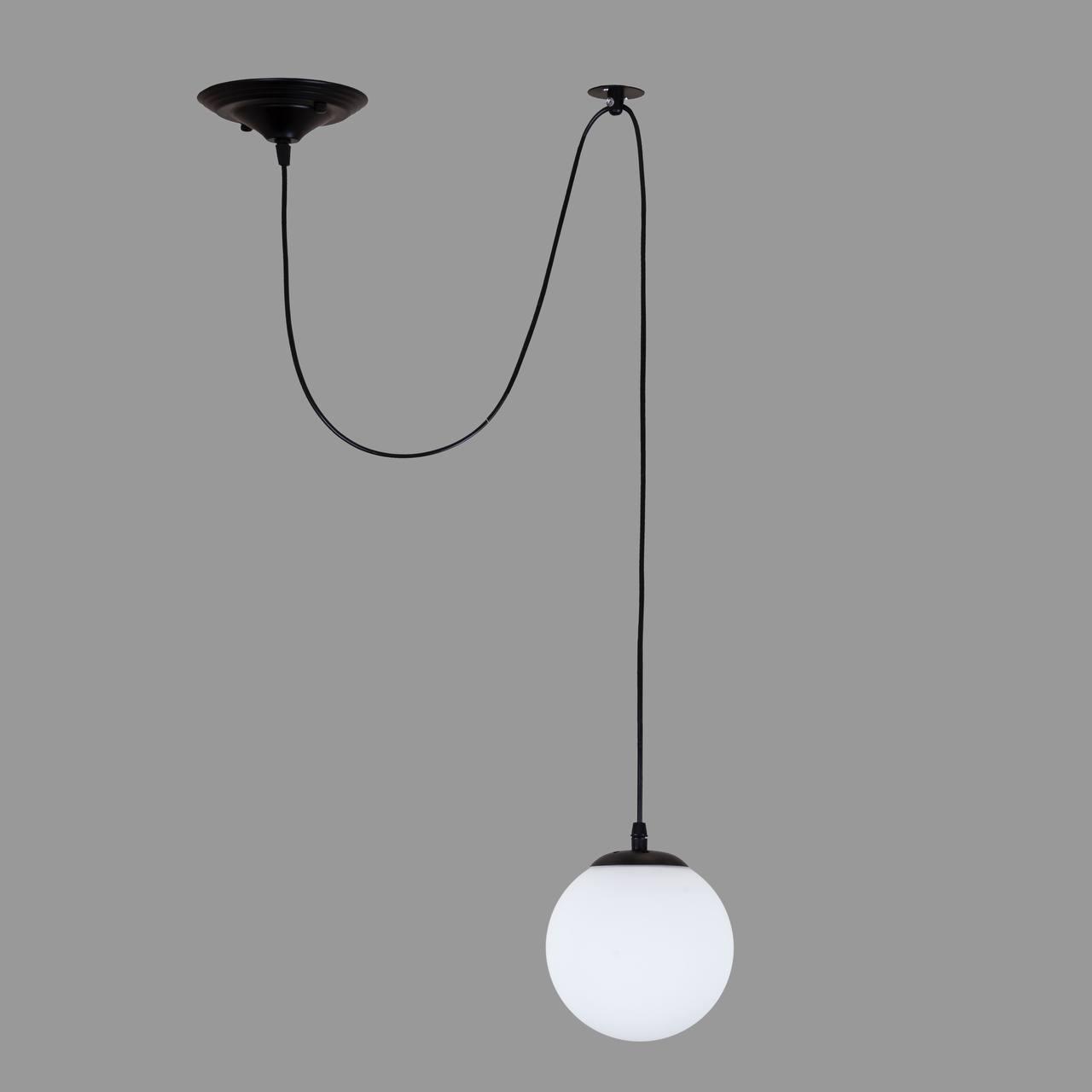 Чорний підвіс зі скляною 15см білою кулею (56-PR1501F-1 BK+WH)