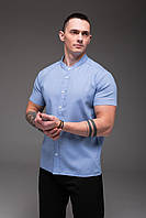 Мужская льняная рубашка голубая воротник стойка приталенная с коротким рукавом (G)