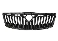 Решітка радіатора Skoda Octavia (A5) 2009-2013 черн. з хром рамкою без емблеми