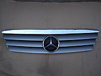 Решітка радіатора Mercedes-Benz A-Class W 168 1688800083