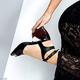 Жіночі стильні сучасні глянсові босоніжки LUX на зручному підборі колыр Чорний взуття жіноче, фото 8