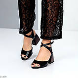 Жіночі стильні сучасні глянсові босоніжки LUX на зручному підборі колыр Чорний взуття жіноче, фото 9