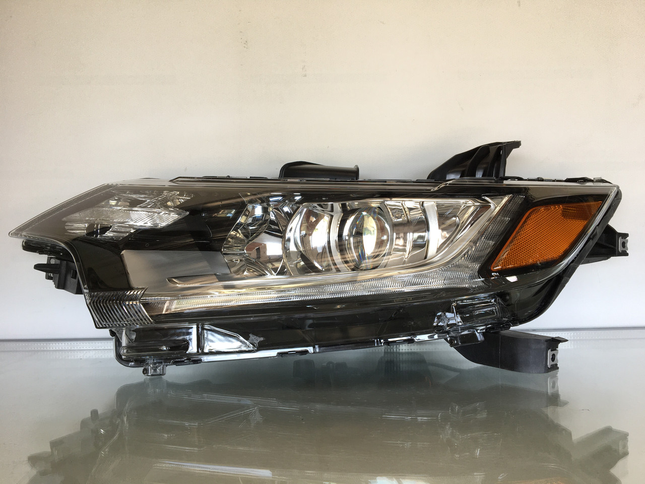 Фара Mitsubishi Outlander (Мітсубіші Аутлендер) 2016 галоген з ДХО 1 лінза ліва 8301C979, фото 1