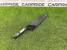 Накладка дверцята бічна AUDI A4 B9 2.0L 2017 перед лів. (б/у)