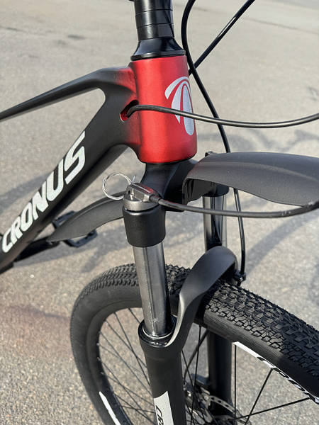Cronus 27 5 Hurricane 2024 17 red black