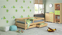 Детская деревянная буковая кровать Mix Nove натуральная с защитным бортиком и ящиками