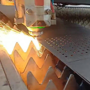 Послуга гравіювання металу на лазерному верстаті