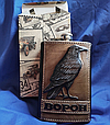 Фляга подарункова "Ворон" ручної роботи в натуральній шкірі з 3D-тисненням і ручним розписом, фото 3
