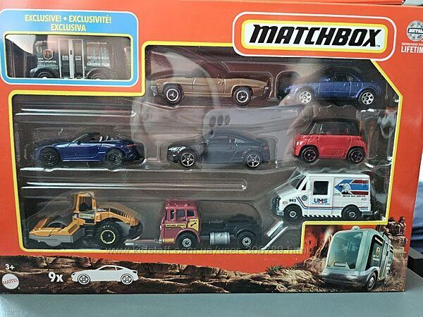 Matchbox Набір машинок 9 шт. Car Pack 05 машинки базові.