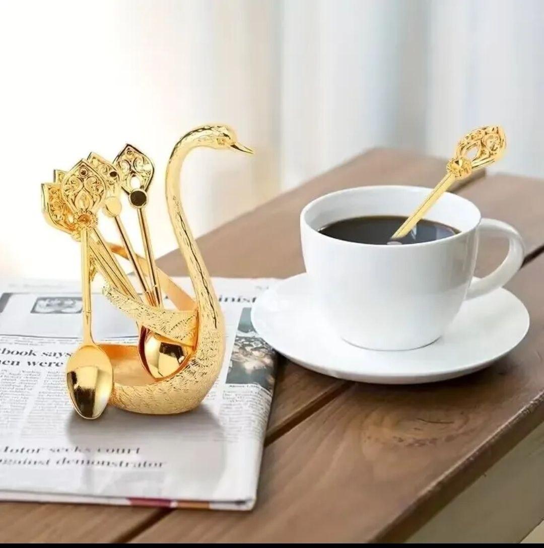 Набір з 6 ложок з підставкою у вигляді золотого лебедя., фото 1