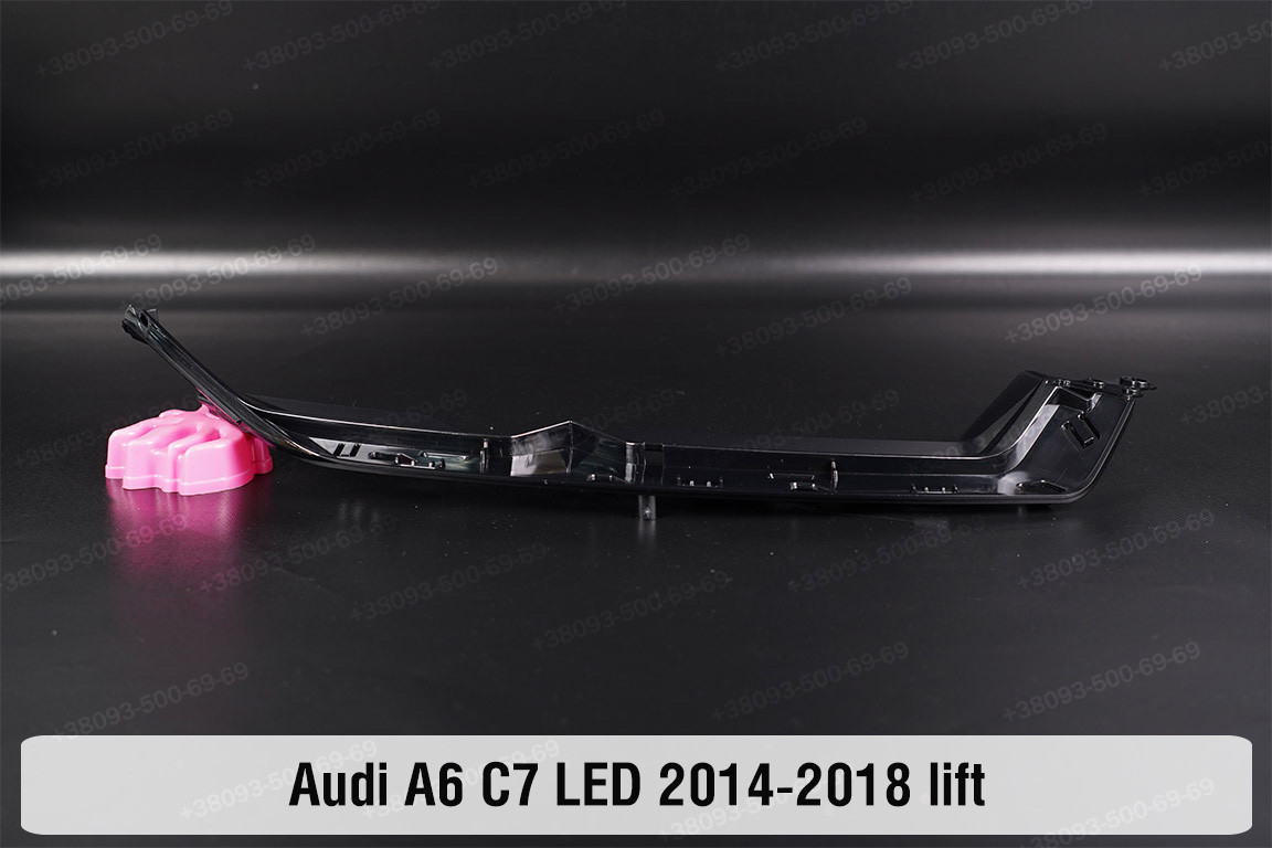 Декоративна маска 2 Audi A6 C7 LED (2014-2018) рест права