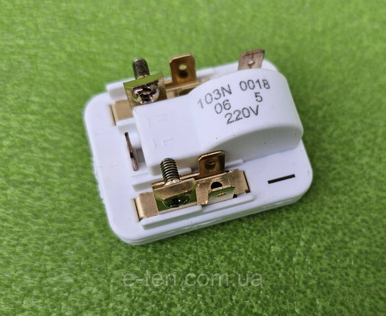 Реле пусковое Danfoss 103N0018 / 220V до холодильників