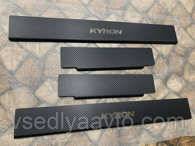 Накладки на пороги Ssang Yong KYRON с 2007 г. (Carbon) (ID#1609227026 ...