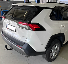 Фаркоп Toyota Rav4 V 2018- польський на болтах