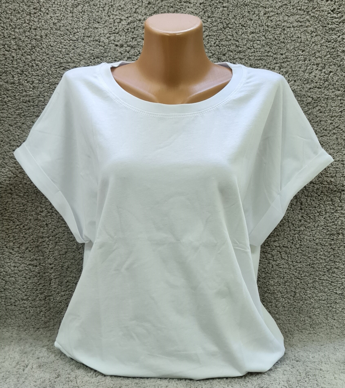 Футболка жіноча однотонна бавовна батал, біла великі розміри 50-56