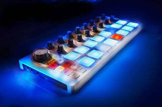 MIDI контролер Arturia BeatStep, фото 4