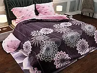 Евро макси комплект фиолетового постельного белья с растительным принтом 200*220 из Бязи Gold Черешенка™