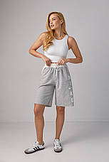 Жіночі трикотажні шорти з написом Nike — світло-сірий колір, M (є розміри), фото 3