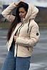 Куртка жіноча демісезонна бежевого кольору 178584P, фото 2