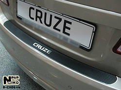 Накладка на бампер Chevrolet CRUZE 4-дверцята з 2008- (NataNiko Carbon)