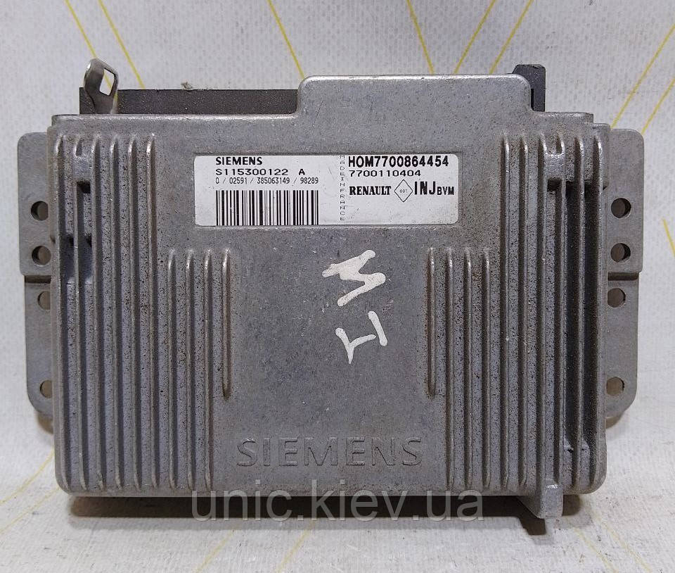 Блок керування двигуном Renault Megane бв 7700864454