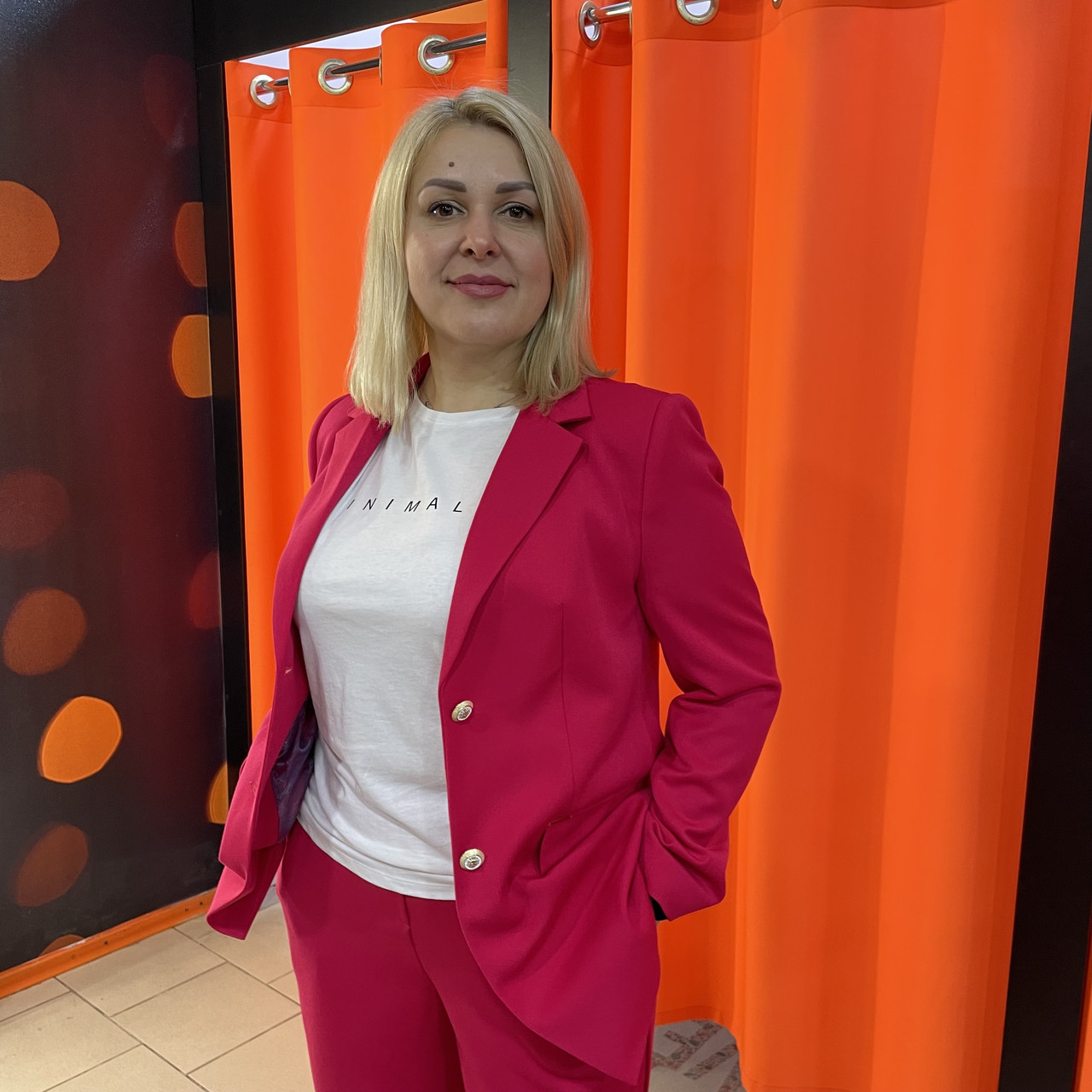 Піджак J. London жіночий класичний довгий рукав на гудзиках 46 малина, фото 1