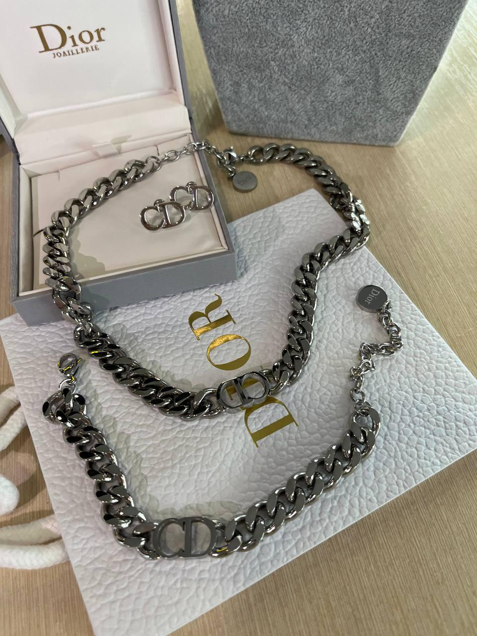 Кольє  від Dior