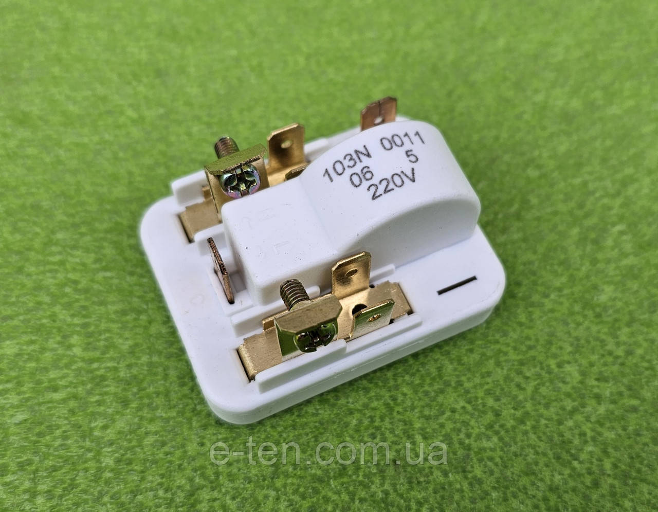 Реле пусковое Danfoss 103N0011 / 220V до холодильників