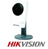 IP-відеокамера Hikvision DS-2CD8153F-E