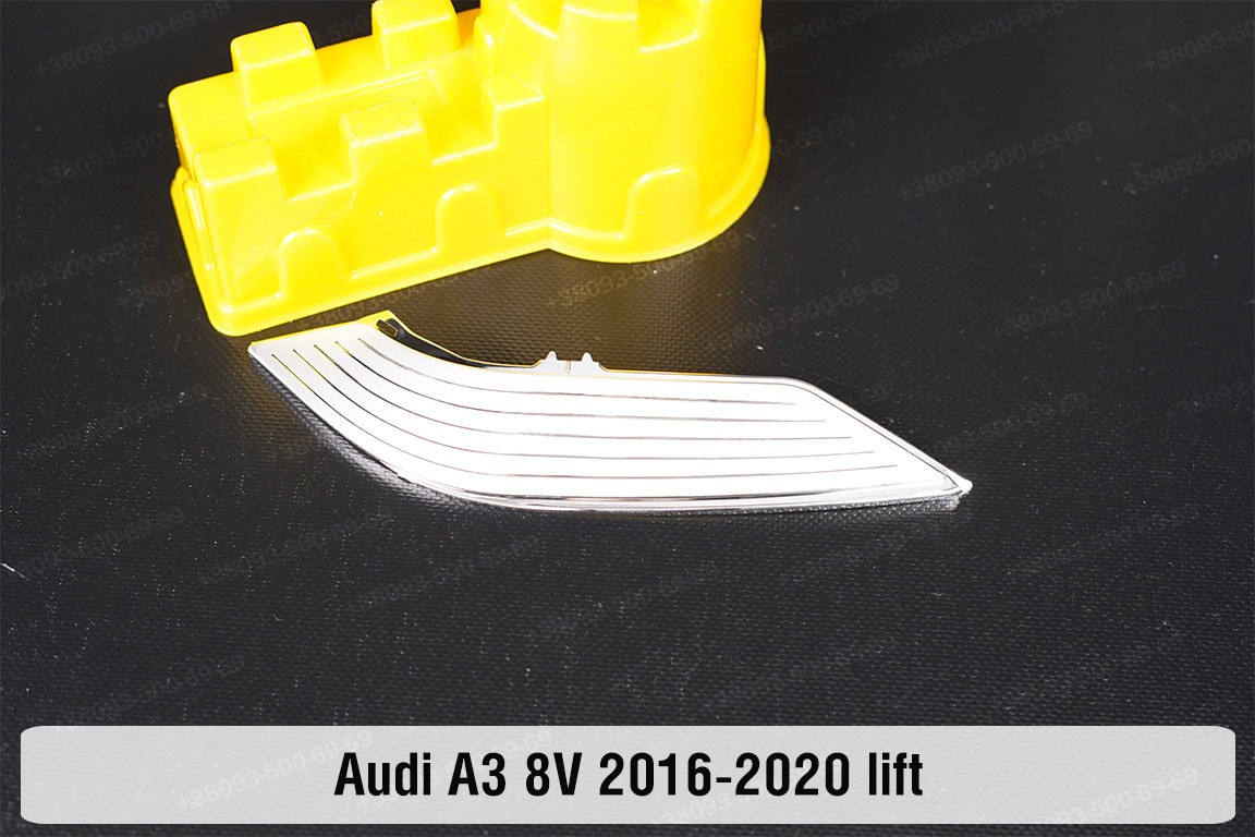 Катафот/Світлорозсіювач Audi A3 8V (2016-2020) рест правий, фото 1
