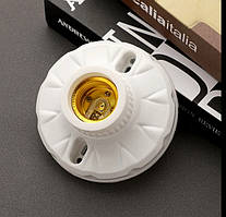 Патрон білий для лампи E27 на 220 вольтів посилений