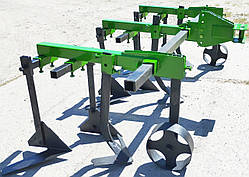 Міжрядний культиватор КМО-1,5 ШИП 3-секційний (з опорними колесами) до мототрактора