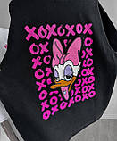 Жіночий чорний комплект футболка та велосипедки з принтом Дейзі Дак, фото 2